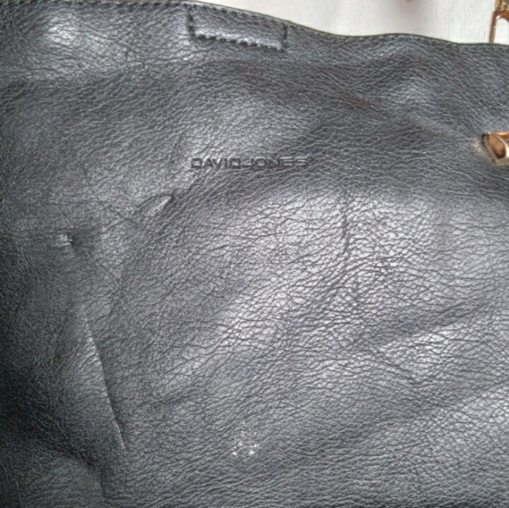 Purse - Picture 3 of 3